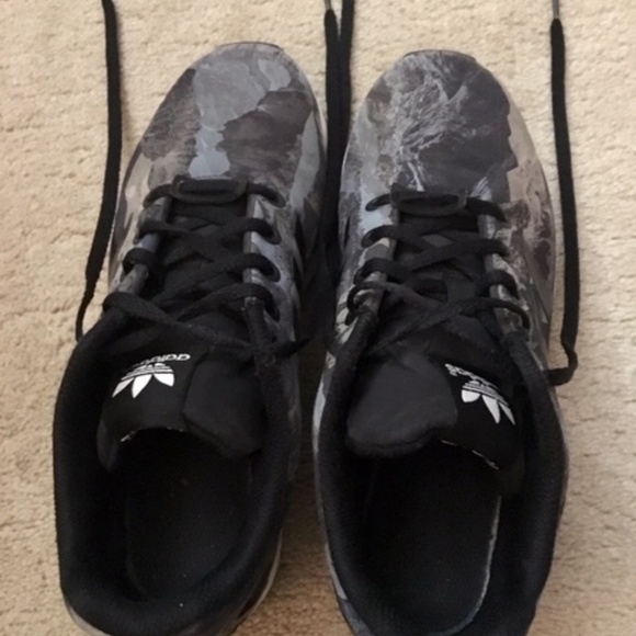 Adidas - Picture 2 of 2